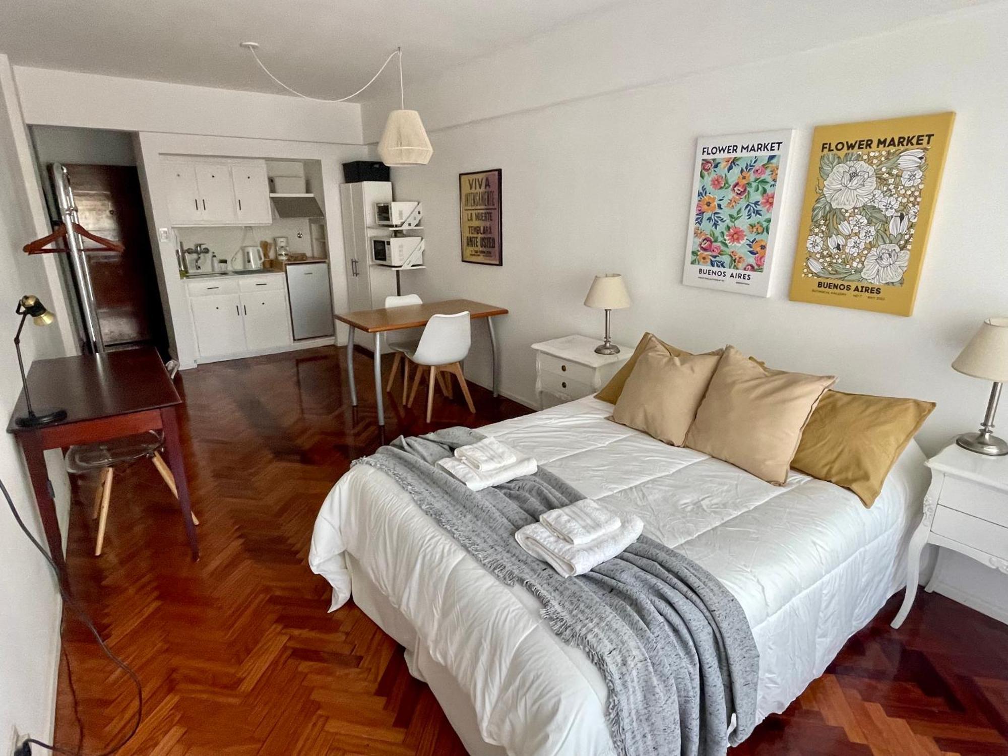 Ubicacion Ideal En Palermo, Comodo Departamento Lleno De Luz. Buenos Aires